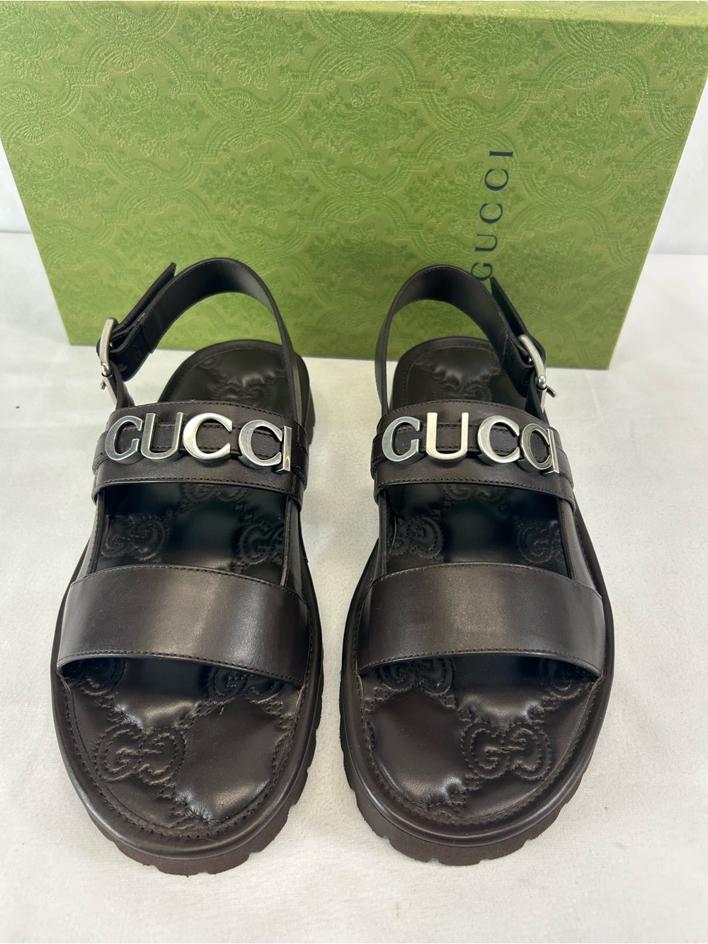 Gucci Logo leather sandals